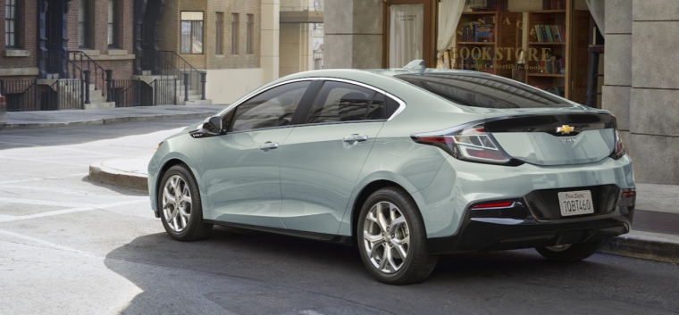 The 2018 Chevy Volt Review